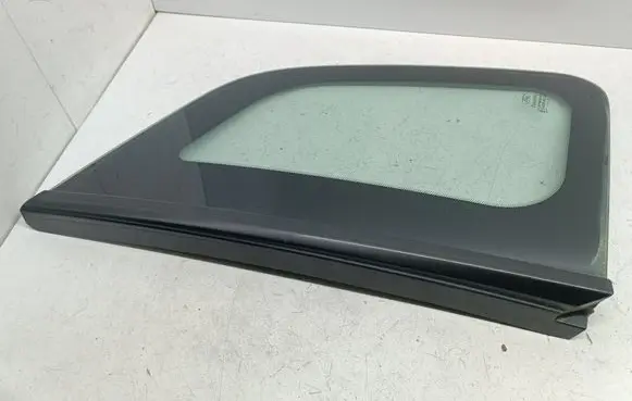 Ford Fiesta Rear side window 43R001583