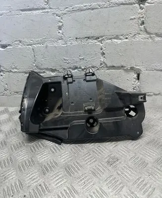 BMW X6 F16 Rear bumper mounting bracket 7338286