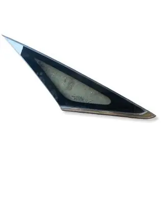 KIA Carens III Front triangle window/glass 
