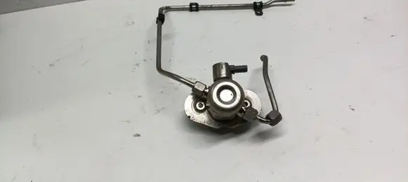 Mini One - Cooper F56 F55 Fuel injection high pressure pump 7636881