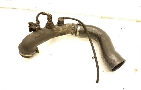 Intercooler hose/pipe