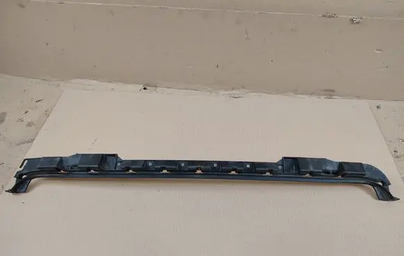 Mercedes-Benz C W204 Rear bumper mounting bracket A2048850665