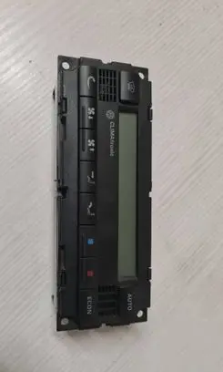 Volkswagen Golf IV Climate control unit 3B1907044