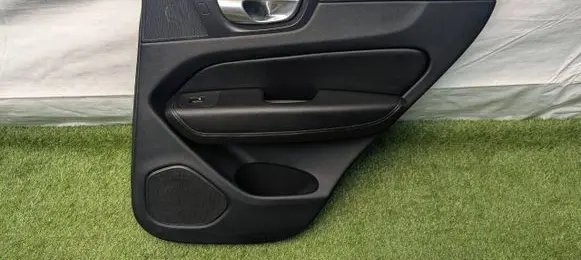 Volvo XC60 Coupe rear side trim panel 