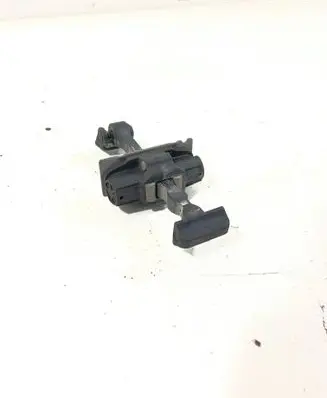 Peugeot 308 Front door check strap stopper 
