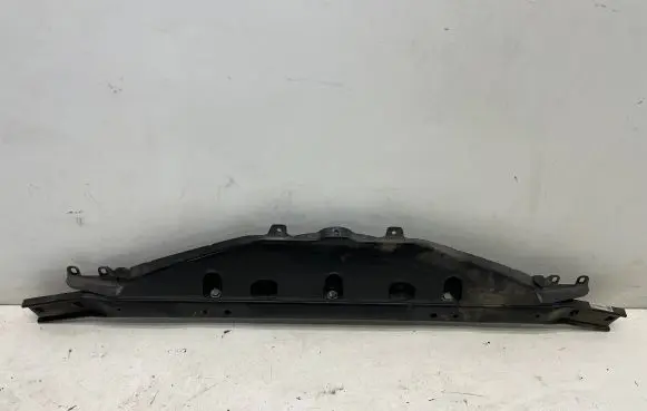 Top upper radiator support slam panel