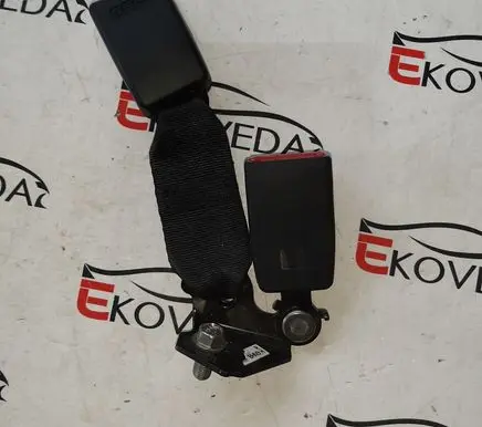 Mazda 3 III Rear seatbelt buckle BAF150147