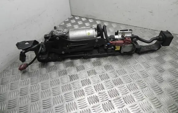 Lamborghini LP 580-2 Air suspension compressor/pump 4S0616007E