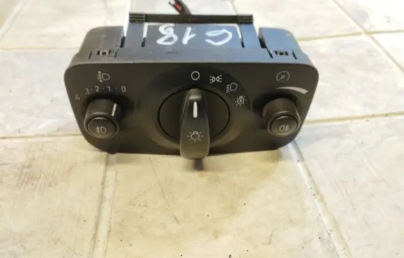 Ford Mondeo MK IV Light switch 6G9T13A024CF 04066445