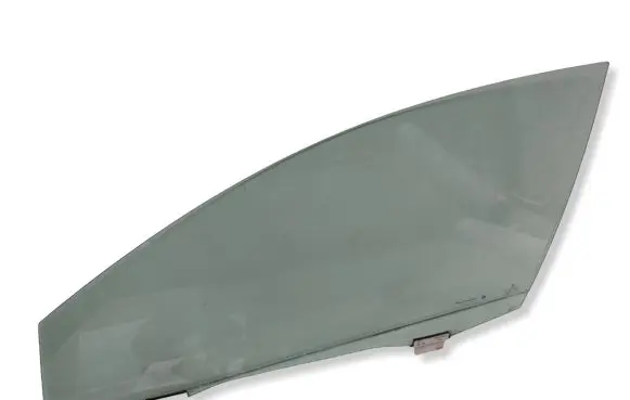 Volkswagen PASSAT B7 Front door window glass four-door 43R00055