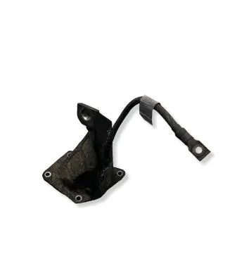 BMW 3 E46 Engine mounting bracket 6754185 079534 2711