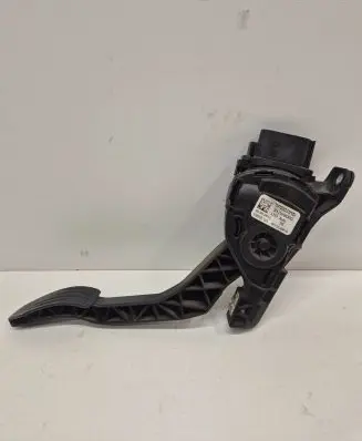 Volvo V60 Accelerator throttle pedal 31329062 6PV01083416 C95YE03