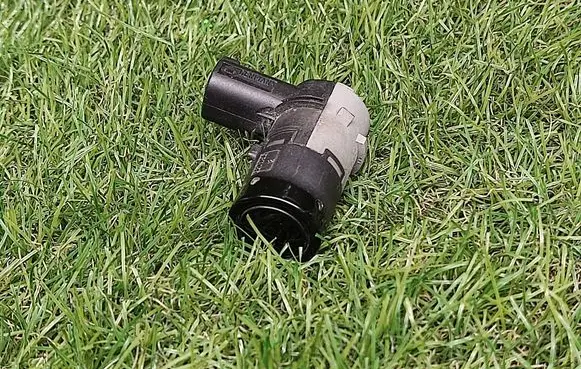 BMW 7 E65 E66 Parking PDC sensor 6939065
