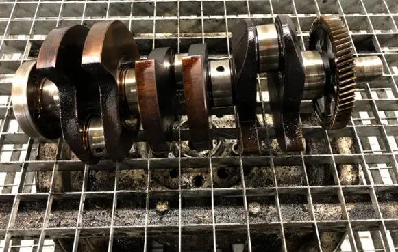 Volkswagen Polo IV 9N3 Crankshaft 03DD