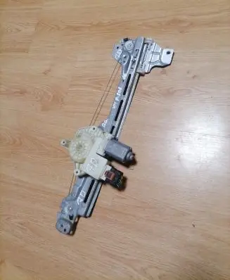 Peugeot 308 Rear door window regulator with motor 9678189980