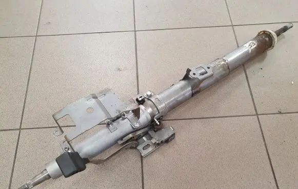 Subaru Outback Steering wheel axle