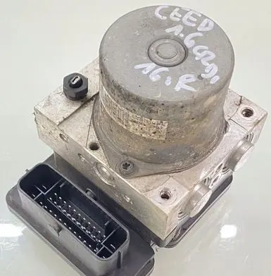 KIA Ceed ABS control unit/module 
