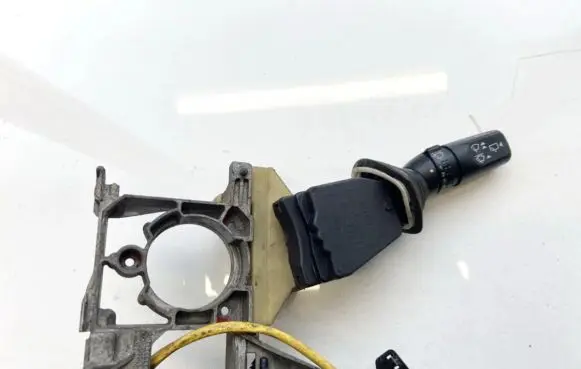 Ford Mondeo MK I Wiper control stalk 93BG17K478DB 93BG-17K478-DB