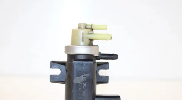 Volvo V40 Turbo solenoid valve 9672875080