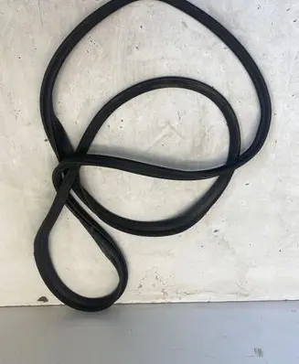 Audi A4 S4 B9 Loading door rubber seal (on body) 8W9827705B