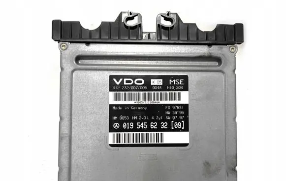 Mercedes-Benz CLK A208 C208 Engine control unit/module 0195456232