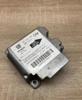 Opel Zafira A Airbag control unit/module 24416704 5WK42978