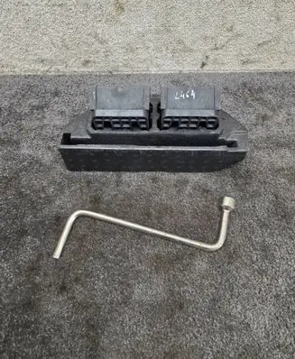 Land Rover Range Rover Sport L494 Tool set CPLA17B043AC