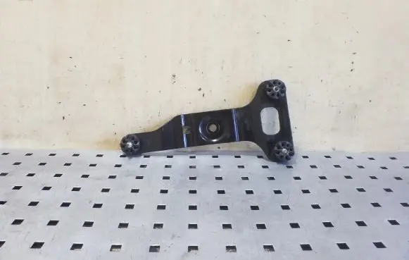 Land Rover Range Rover Sport L494 ABS pump bracket CPLA2C325BC