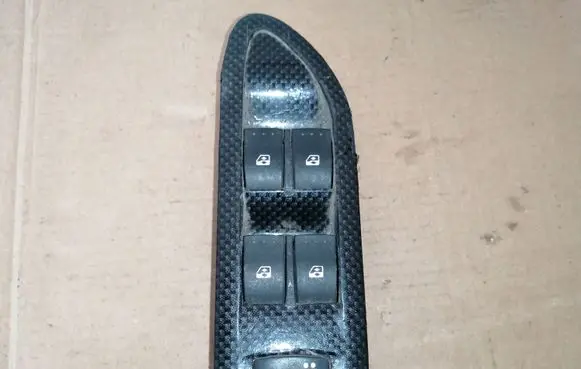 Renault Laguna II Electric window control switch 26515