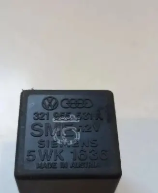 Volkswagen PASSAT B4 Other relay 321955531A 1636