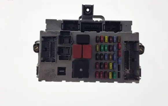 Fiat Doblo Fuse module 51744898 PA6GB20GF10