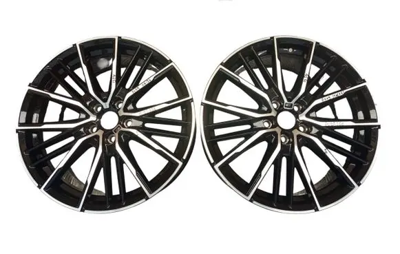 BMW 1 F40 R19 alloy rim 8092356