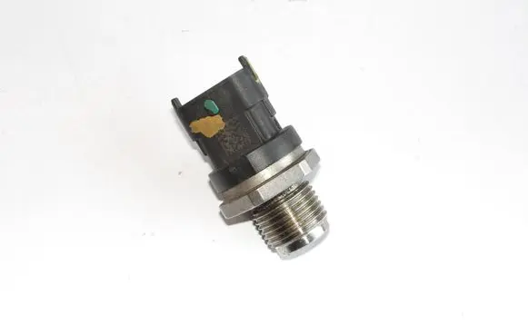 Nissan Qashqai Fuel pressure sensor 8200897892