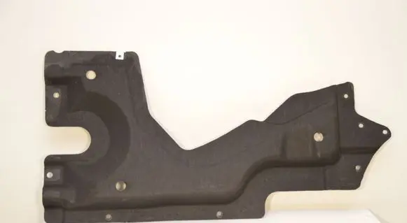 Audi Q7 4M Fuel tank bottom protection 4M0825214G