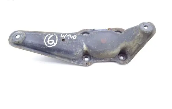 Mercedes-Benz S W140 Rear differential mounting bracket 