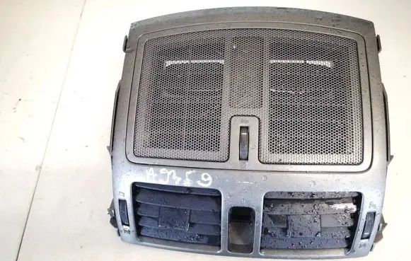 Toyota Auris 150 Dash center air vent grill