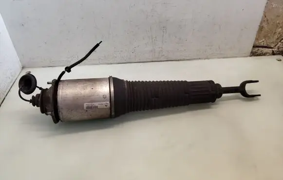 Audi A8 S8 D3 4E Front air suspension shock absorber 4E0616040AH