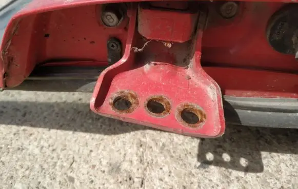 Mazda 323 F Rear door lower hinge