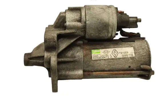 Renault Megane III Starter motor 8200836473A