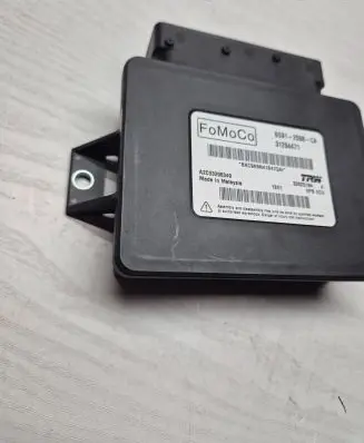 Volvo V70 Hand brake control module 6G912598CA 31264471 A2C53296349