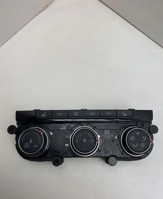 Volkswagen Golf VIII Climate control unit 5G0907426AR