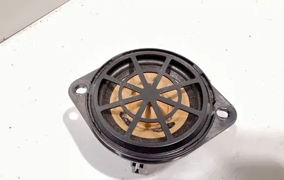 Audi A4 S4 B8 8K Panel speaker 