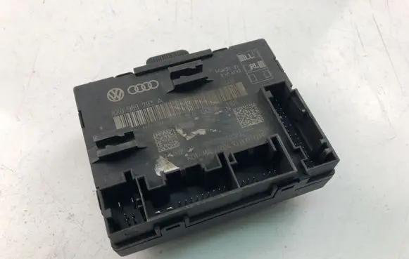 Audi A1 Door control unit/module 8X0959793A