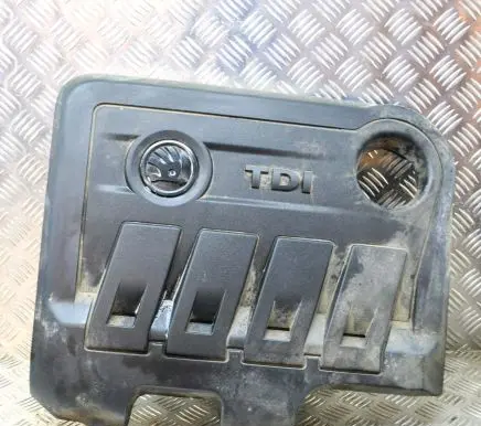 Skoda Superb B6 (3T) Engine cover (trim) 03L103925BK