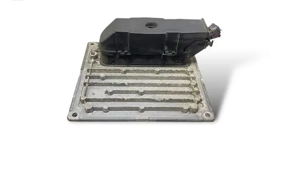 Mazda 2 Engine control unit/module 3S6112A650CB