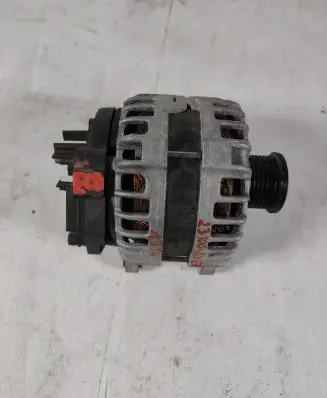 Nissan X-Trail T32 Generator/alternator 231004BE0B