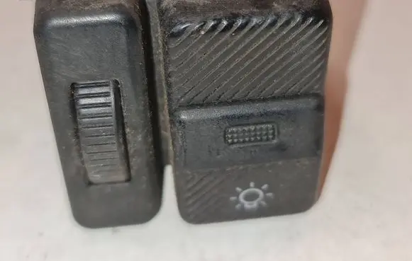 Volkswagen PASSAT B3 Light switch 357941531