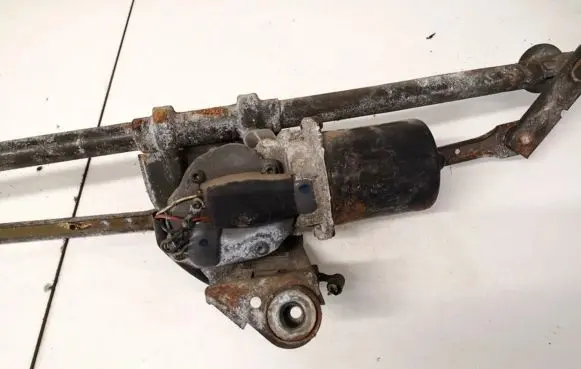 Iveco Daily 40.8 Wiper motor