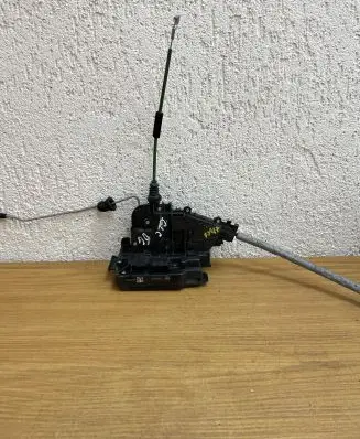 Mercedes-Benz GLC X253 C253 Rear door lock A2220064099 F3417