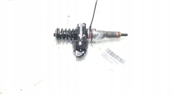 Skoda Roomster (5J) Fuel injector 0414720314